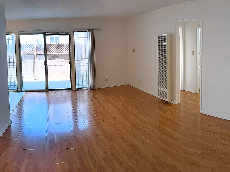 11512 Ohio Ave #3 — Photo 4