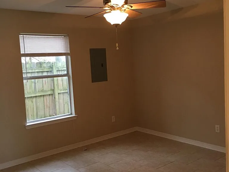 8 Grand Lido — Photo 4