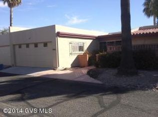 825 S Los Opalos, Green Valley, AZ 85614