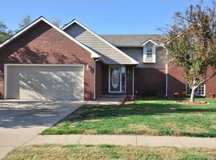 5363 S Stoneborough St, Wichita, KS 67217
