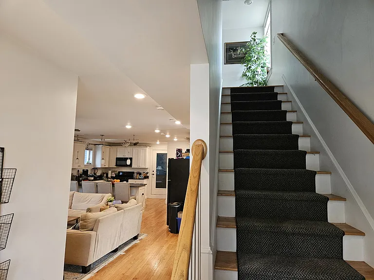 14 Fern St #14 — Photo 2