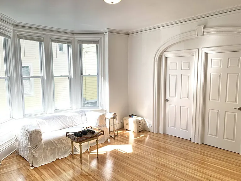 57 Governor St — Photo 4