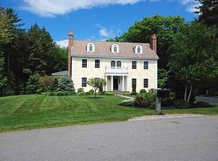 23 Cotton Farm Ln, North Hampton, NH 03862