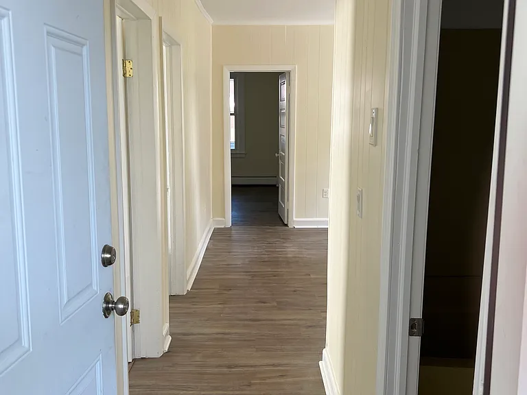 181 Rhodes St — Photo 7