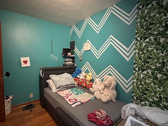 4th image of 6748 Kansas Ave