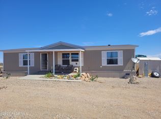 9390 E Coyote Ranch Rd, Dewey, AZ 86327