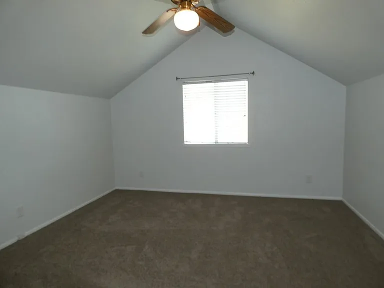 303 Hartnell Rd — Photo 16