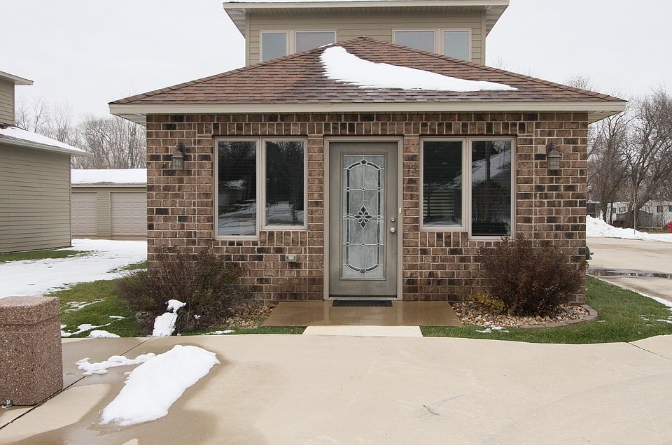 1st image of 342 Benit Dr Unit 13