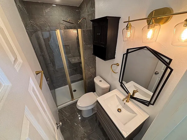 1002 Spanish Oak Trl #B — Photo 14