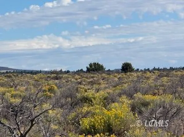Stagecoach Ln, Christmas Valley, OR 97641