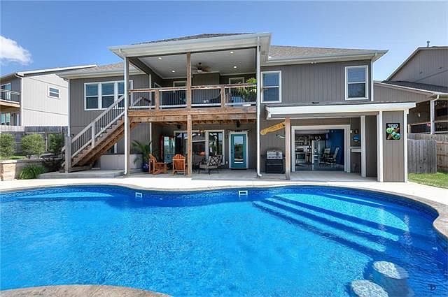 1st image of 7107 NE 116th Pl