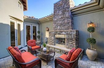 4th image of 8635 Ashbury Ct