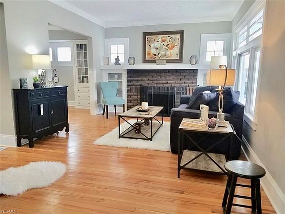 5th image of 14965 Lakewood Heights Blvd
