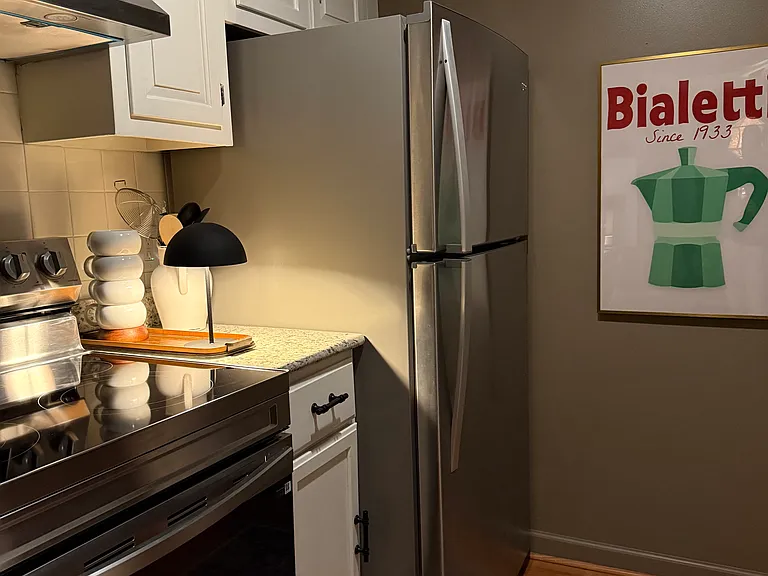 130 Groton Dr #4 — Photo 2