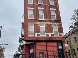 1400 N Bosworth Ave APT 3R, Chicago, IL 60642