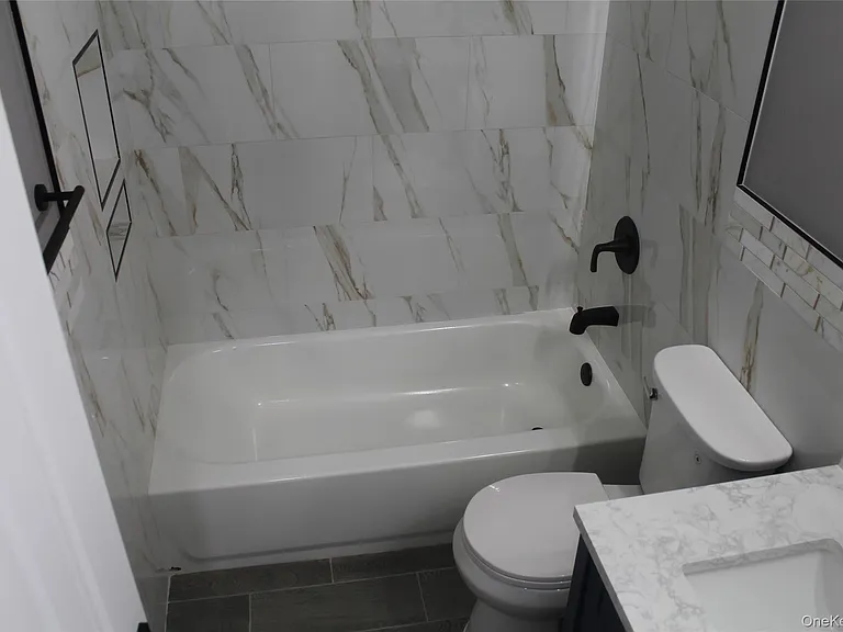 276 Temple Hill Rd #2410 — Photo 6