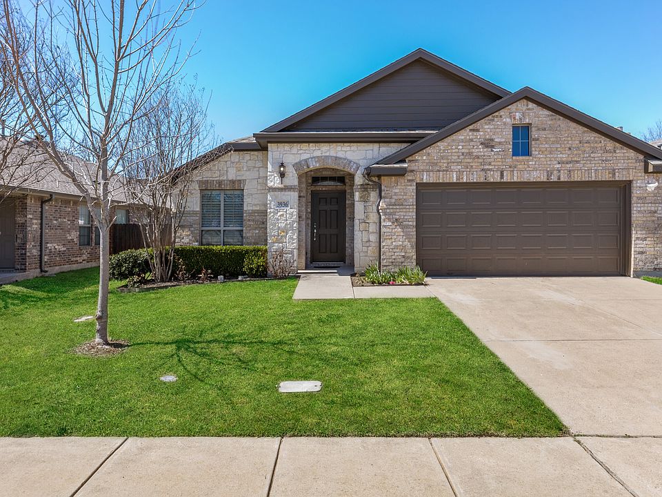 1st image of 3936 Ironstone Ln