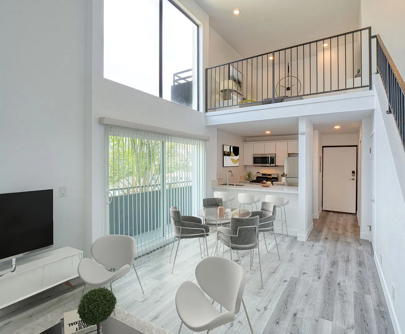 223 N. Alvarado Street — Photo 2