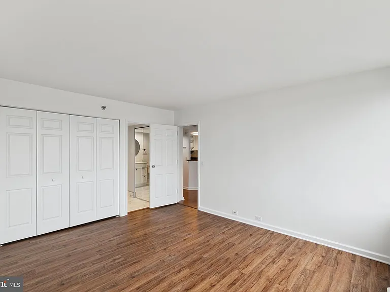 2001 Hamilton St #1103 — Photo 14
