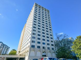 2479 Peachtree Rd NE APT 911, Atlanta, GA