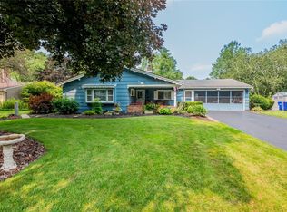 12 Bryn Mawr Rd, Rochester, NY 14624