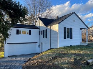 69980 Woods Rd, Bridgeport, OH 43912