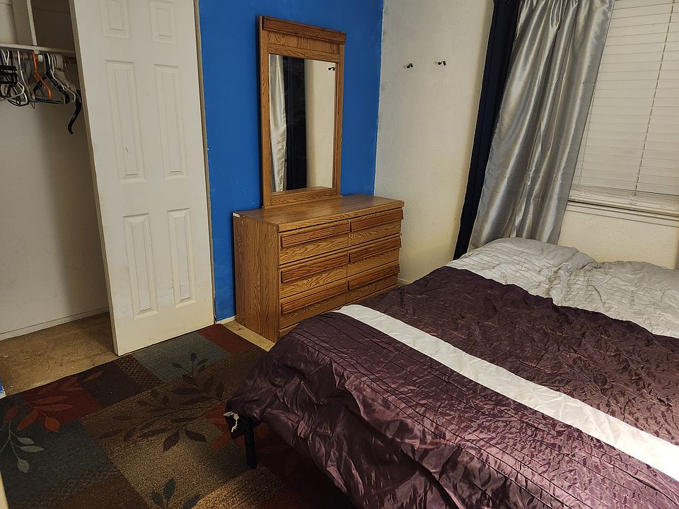 1st image of 7283 Florin Mall Dr APT 27
