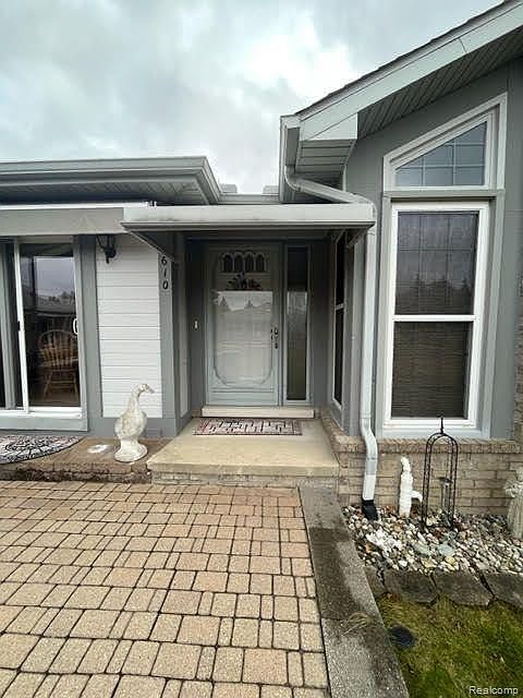 1st image of 14610 Appleway Ct