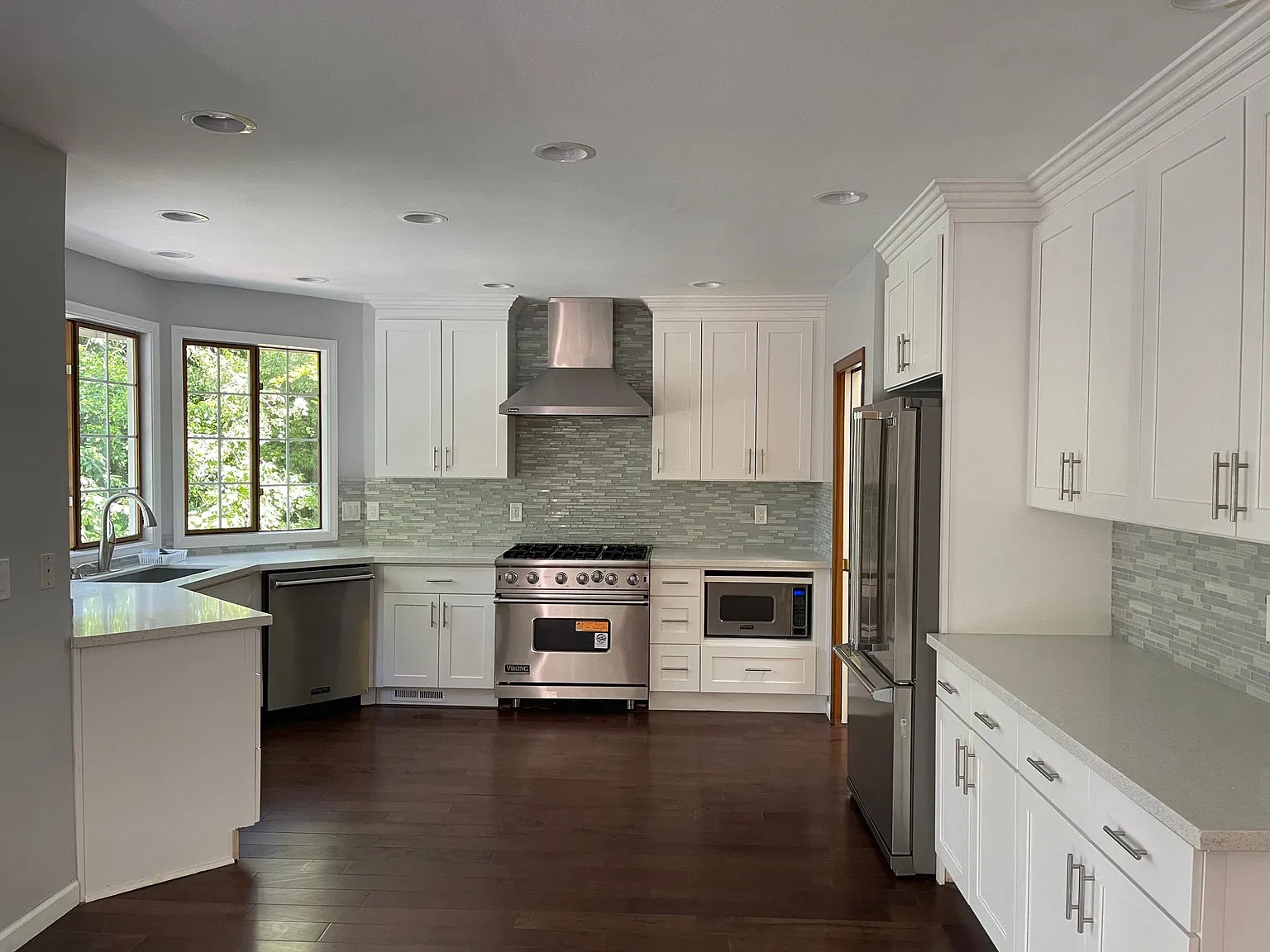 12223 NE 3rd Pl — Photo 2