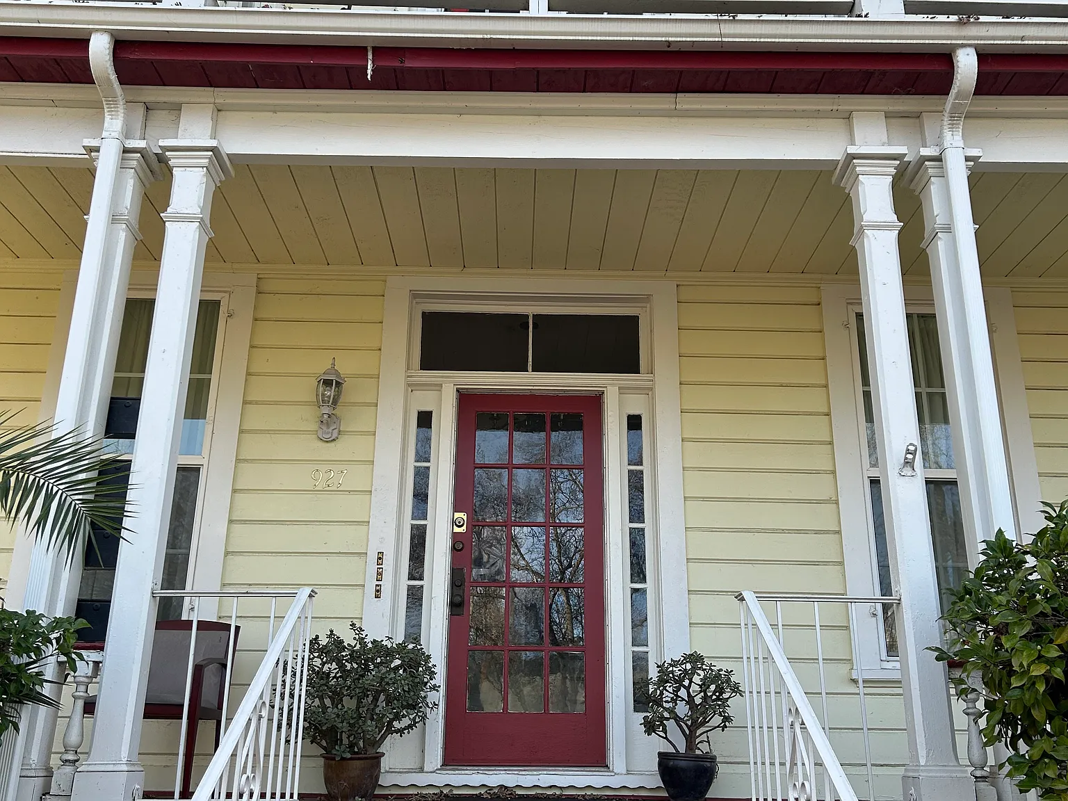 927 N Baker St — Photo 2