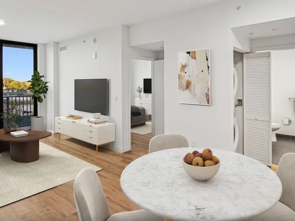 528 E 28th St #1/1, Hialeah, FL 33013