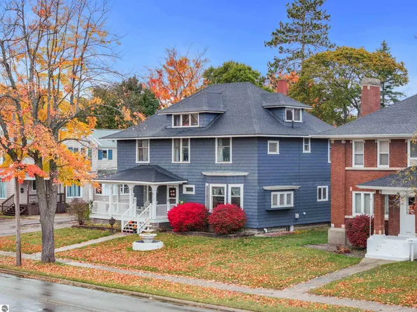 617 E Division St, Cadillac, MI 49601