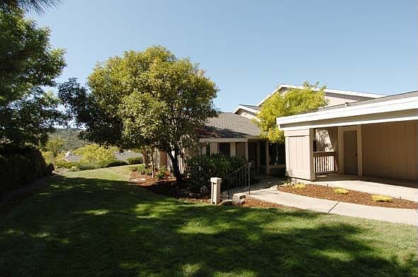 1st image of 2658 Saklan Indian Dr APT 1