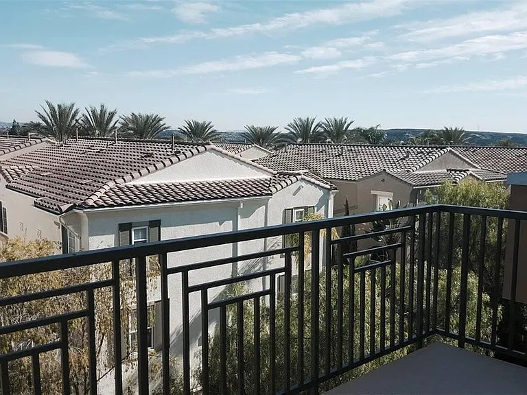 3887 Pell Pl #426 — Photo 3