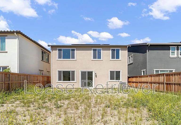 4748 Concordia Ave — Photo 36