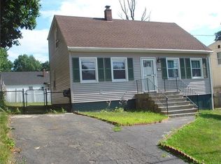 185 Moffitt St, Bridgeport, CT 06606