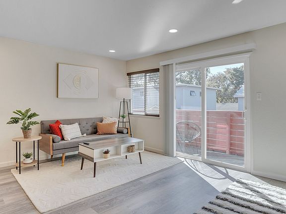 2nd image of 150 Harrison Ave #11