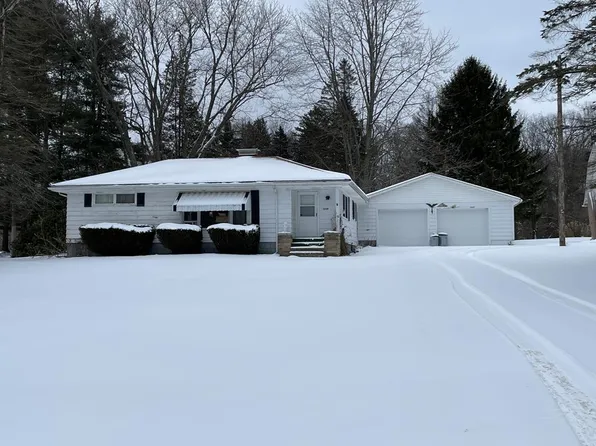 5239 Georgetown Rd, Franklin, PA 16323