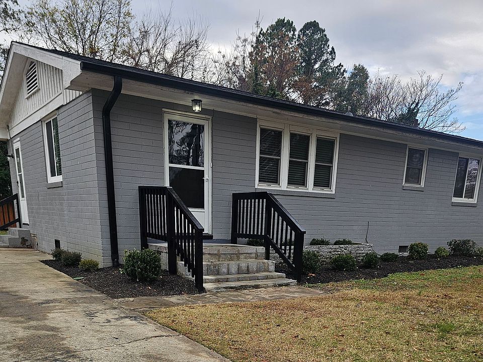 1st image of 732 Elvie St S #732