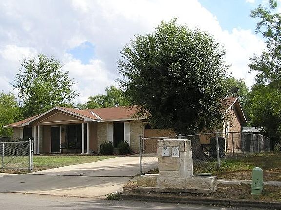 3rd image of 5810 Sandy Valley St