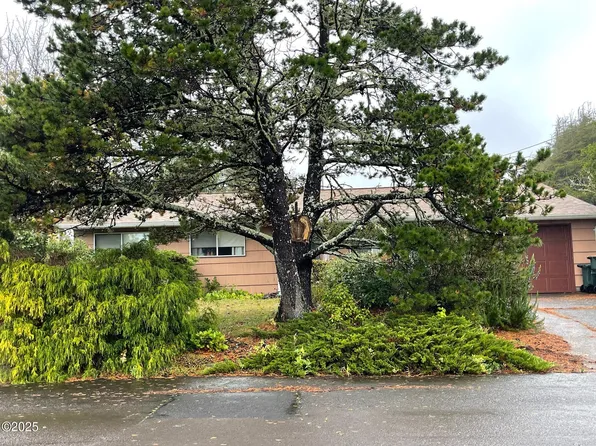 328 NE San Bayo Cir #O, Newport, OR 97365