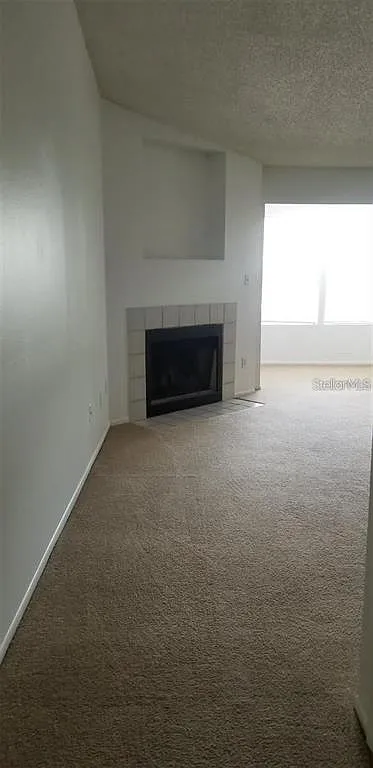 1 bed, 1.0 bath, 862 sqft, $1,325 — Photo 3