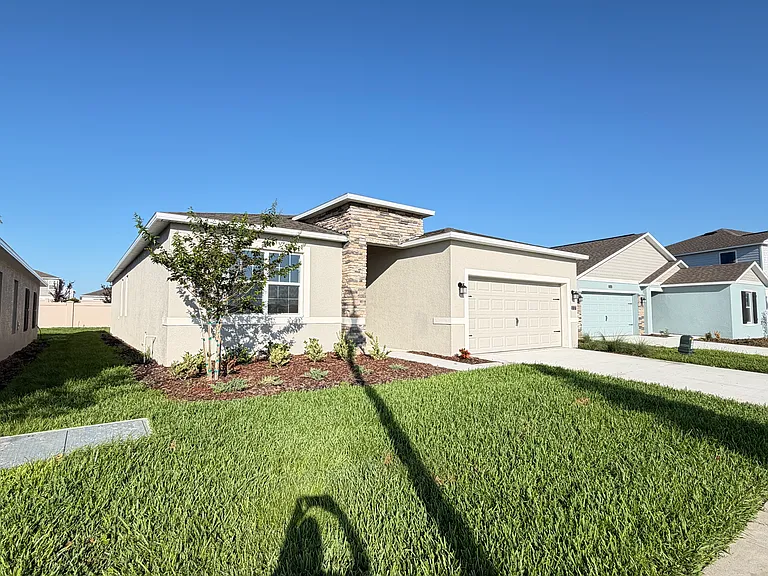 5157 Green Belt Dr — Photo 2