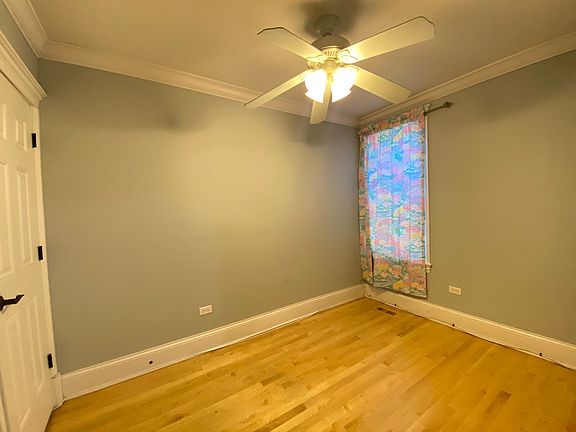 5th image of 2336 W Roscoe St Unit 1R