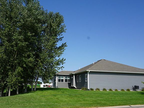 5th image of 197 N Churchill Cir