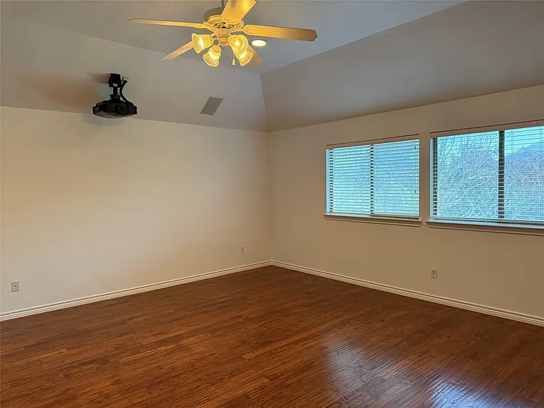 Another view of the 19x19 game room.