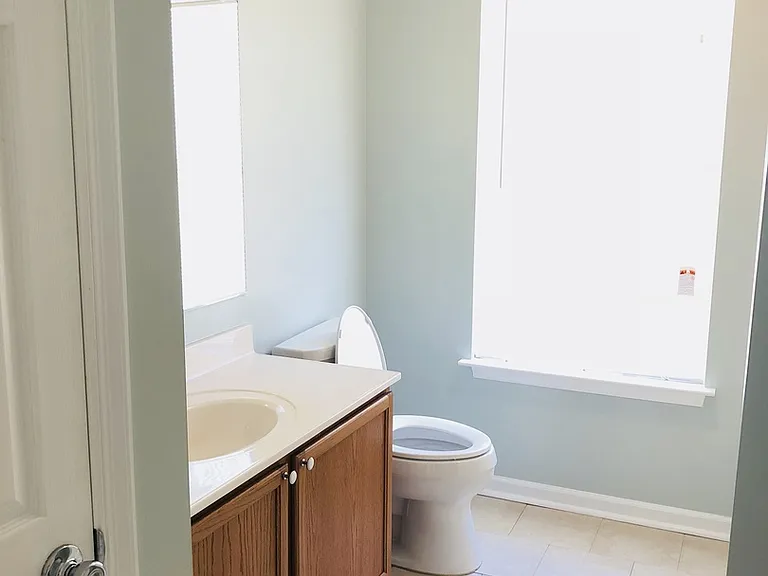 11 Catherine Ln — Photo 15