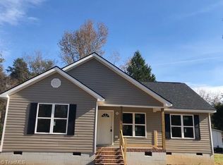 4402 Southern Webbing Mill Rd, Greensboro, NC 27405