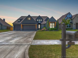 3026 E 143rd Ct S, Bixby, OK 74008