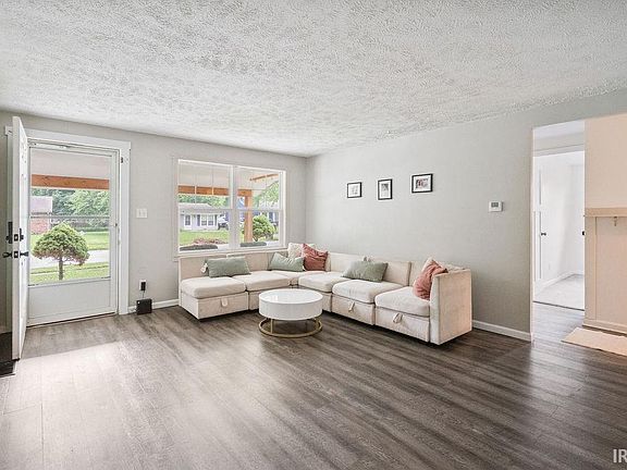 5th image of 1112 Wigwam Dr